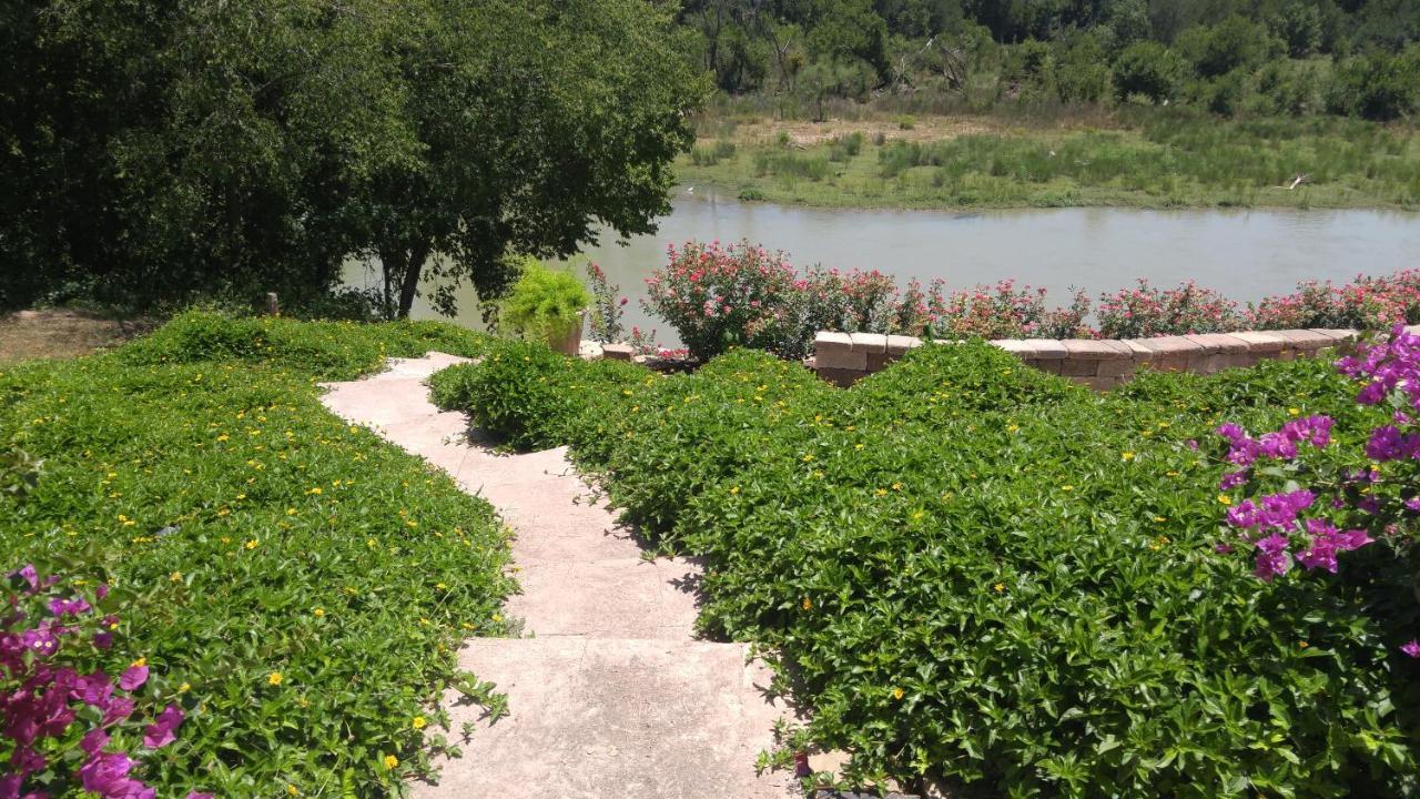 The Perry Riverhouse Bastrop Kültér fotó